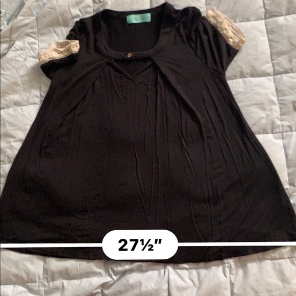 Filly Flair Black Keyhole Detail Top Lace Sleeve - Picture 4 of 8